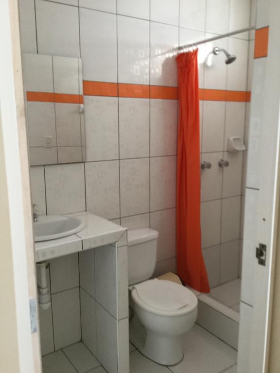 Hostel Backpackers House *
