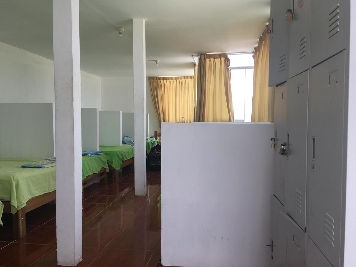 Hostel Backpackers House Paracas